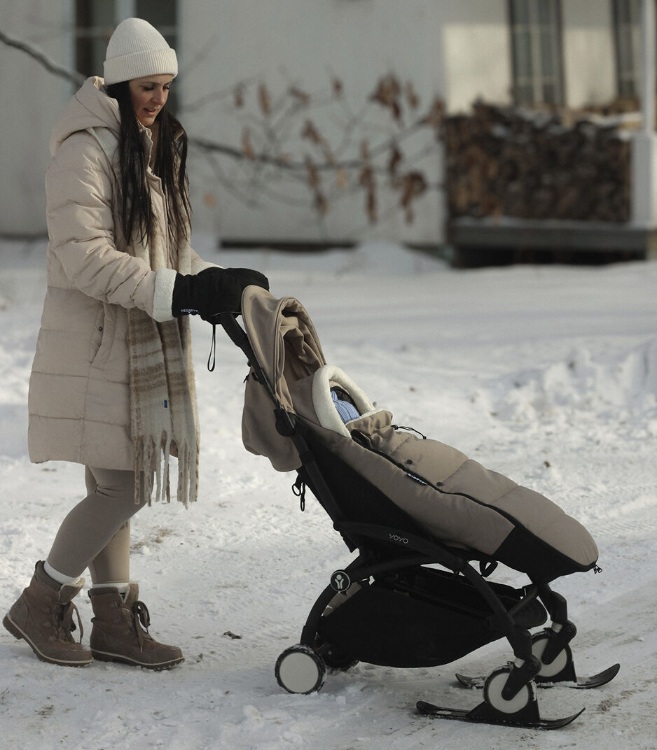 Stokke YOYO® mittens - Image 2